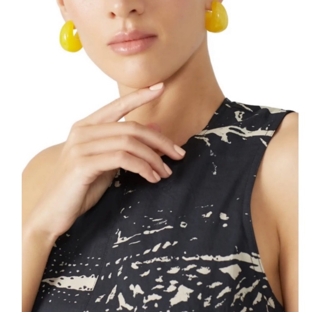 KATE SPADE • Yellow Adore-ables Resin Huggies Hoop Earrings - Picture 2 of 4
